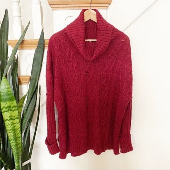 Free People Distressed Cable Knit Turtleneck sz S - Picture 2 of 9